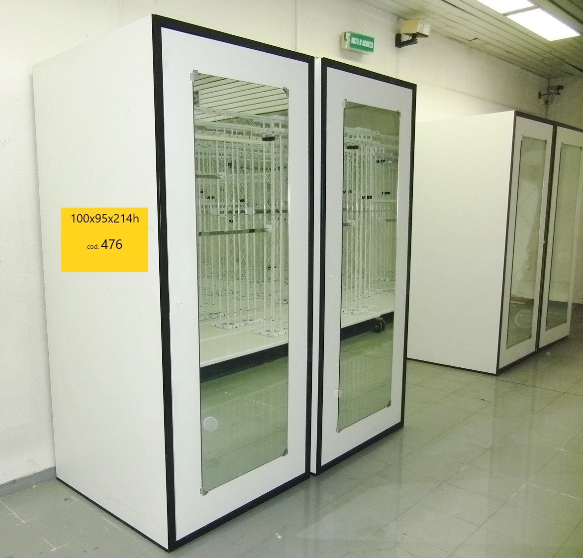 0476 -- 000 (507) CAMERINO PROVA PER NEGOZIO DI ABBIGLIAMENTO - immagine 1