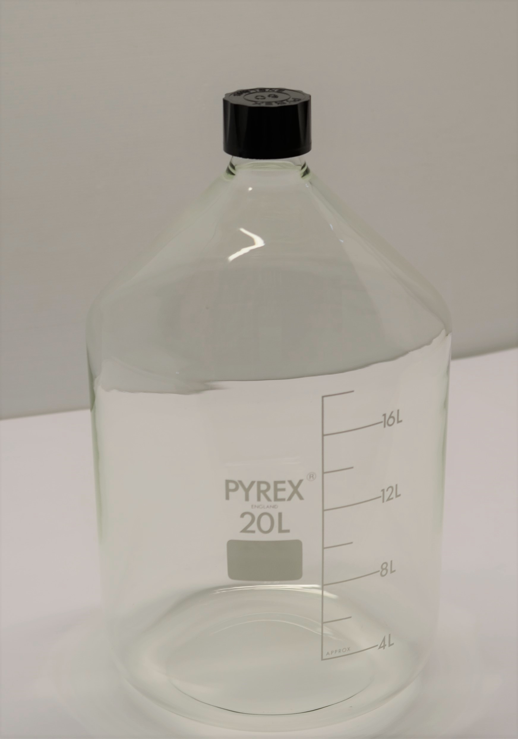 1421 -- 000 (1921) Bottiglia per reagenti in vetro borosilicato Pyrex - 20 L - immagine 1