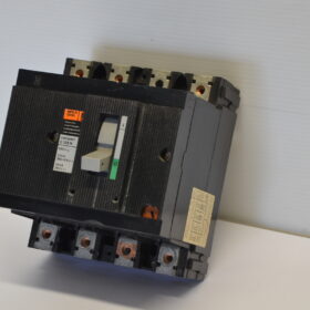 Interruttore Merlin Gerin mod. Compact C125N