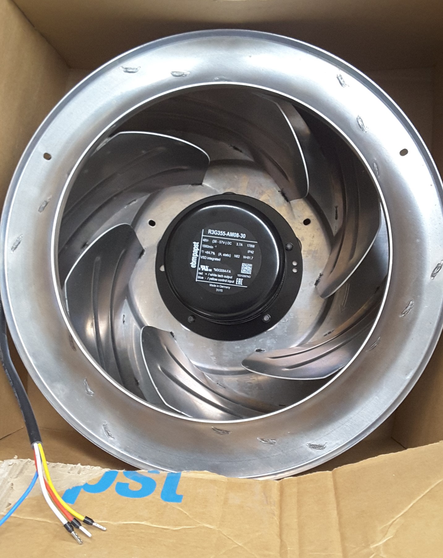 1743 -- 000 (2267) VENTILATORE CENTRIFUGO - Ebmpapst mod. R3G355-AM08-30
Ventole di raffreddamento - immagine 1