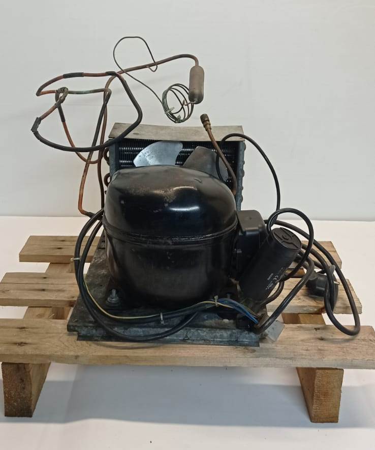 1745 -- 000 (2274) GRUPPO FRIGO - PER BANCHI REFRIGERATI - immagine 1