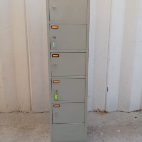 ARMADIETTO PORTAOGGETTI IN METALLO - 5 SCOMPARTI