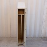 ARMADIETTO SPOGLIATOIO CON TETTO SPIOVENTE cm 35x50x216h - immagine 2