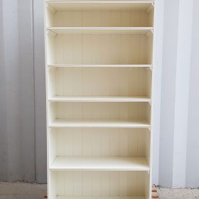 MOBILE BIANCO 6 RIPIANI