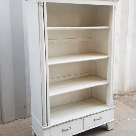 MOBILE BIANCO STILE BAROCCO CON 3 RIPIANI E 2 CASSETTI