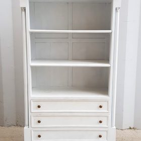 MOBILE BIANCO STILE BAROCCO CON 2 RIPIANI E 4 CASSETTI