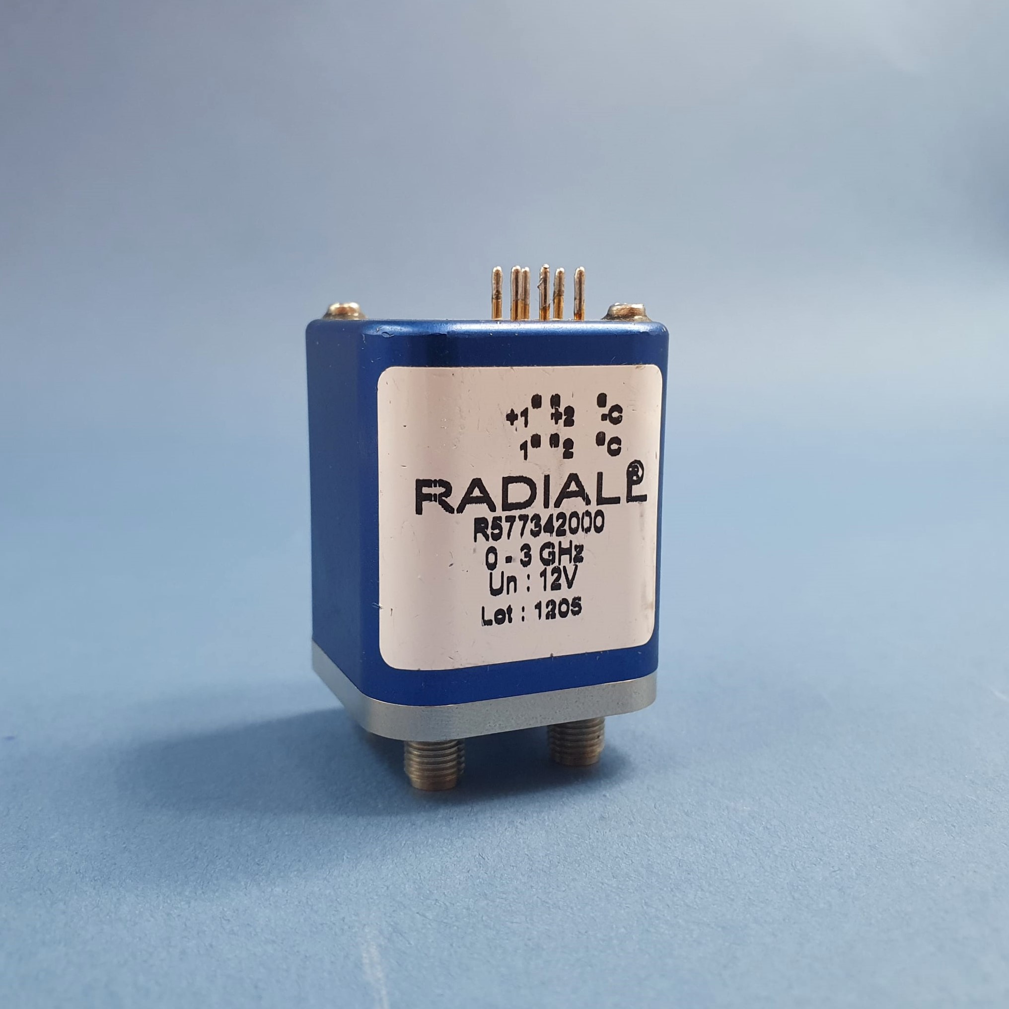 2533 -- 000 (3094) RELE' COASSIALE RADIALL R577342000 (12V 0-3GHz) - immagine 1