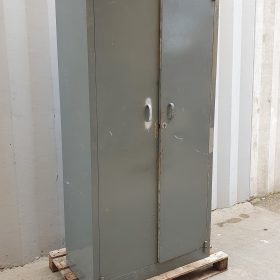ARMADIO IN FERRO cm 100x54x200h