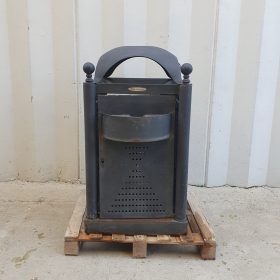 CESTINO POSACENERE IN FERRO