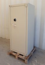 ARMADIO DI SICUREZZA C.P.L. CON SERRATURA E COMBINAZIONE - immagine 2