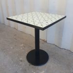 TAVOLO CON MAIOLICHE cm 60x60x76h - immagine 3