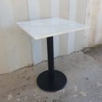 TAVOLO CON PIANO IN MARMO cm 60x60x76h - immagine 2