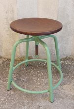 SGABELLO CON ALTEZZA REGOLABILE - immagine 2