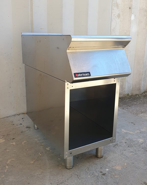 MOBILE IN ACCIAIO INOX