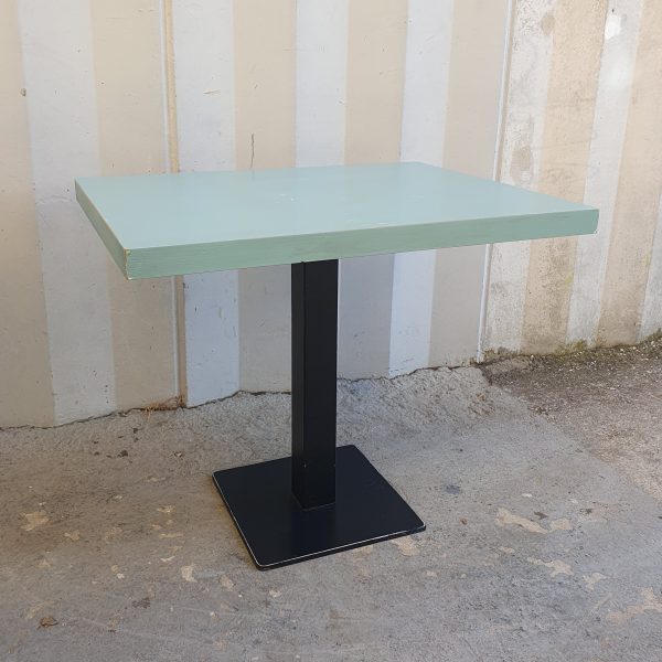 TAVOLO CON PIANO IN LEGNO COLOR VERDE ACQUA