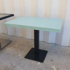 TAVOLO CON PIANO IN LEGNO COLOR VERDE ACQUA cm 80x80x76h