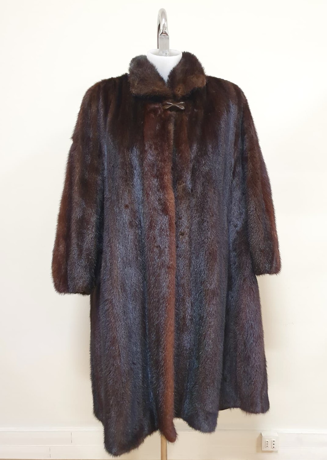 3184 -- 000 (3773) PELLICCIA IN VISONE AUTENTICO - immagine 1