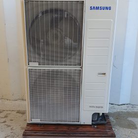 UNITA' ESTERNA MONOSPLIT SAMSUNG mod. AC100JXSCGH/EU - ALTA EFFICIENZA 10 kW TRIFASE