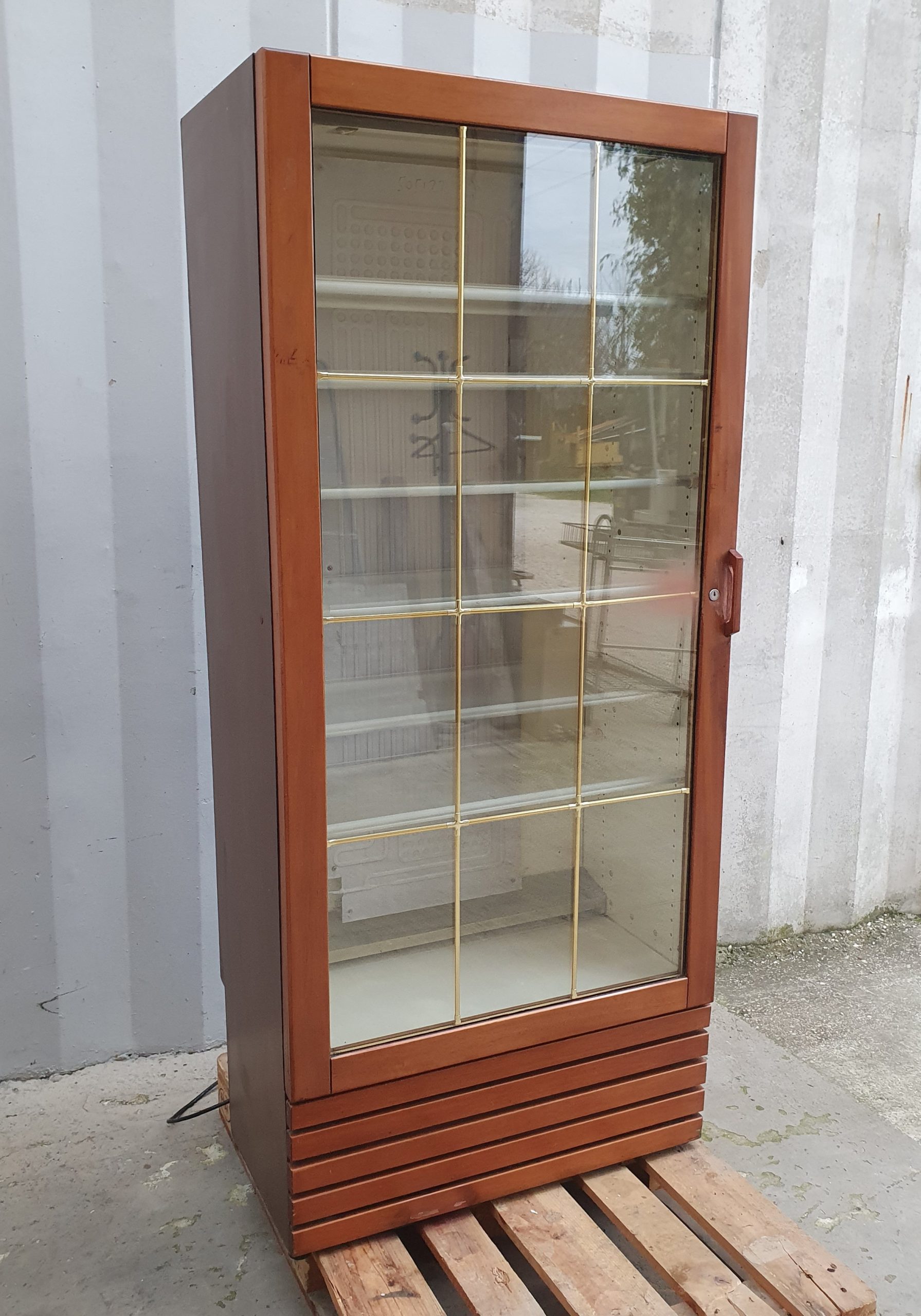 3258 -- 000 (3846) CANTINETTA ENOFRIGO - 112 BOTTIGLIE - immagine 1