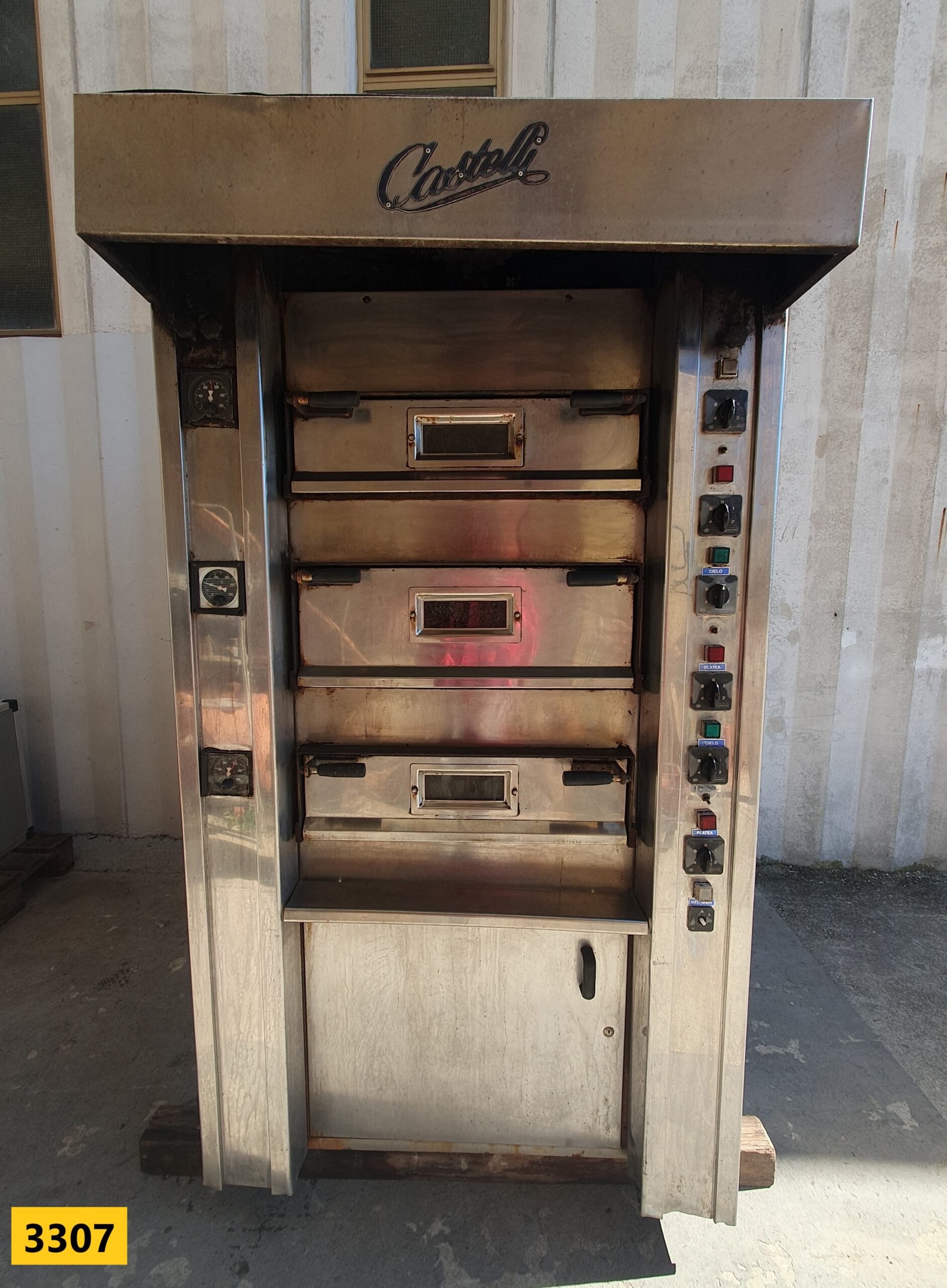 3307 -- 000 (3897) FORNO ELETTRICO PER PIZZA CASTELLI mod. C3 6 - immagine 1