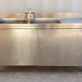 LAVELLO DOPPIA VASCA ARMADIATO CON GOCCIOLATOIO cm 160x70x108h